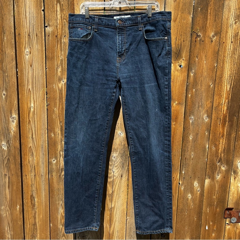 Tommy Hilfiger Men's Deep Blue Straight Jeans